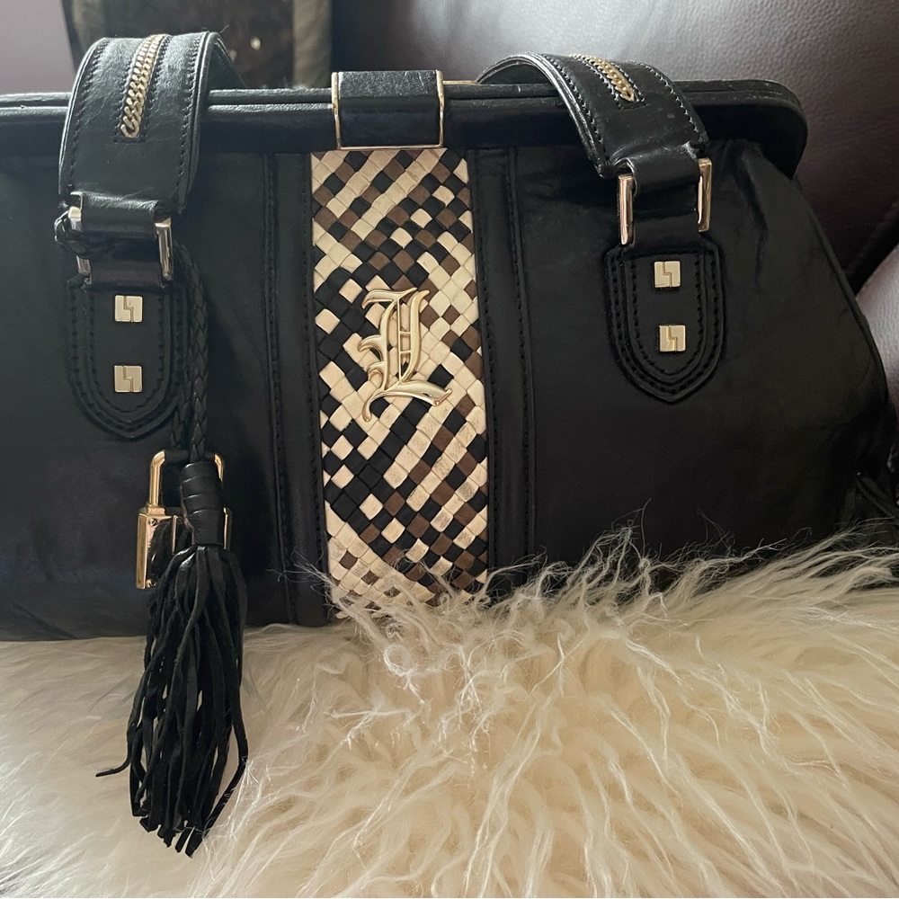 Authentic Black and cream L.A.M.B
Satchel Handbag by Gwen Stefani - Picture 2 of 14